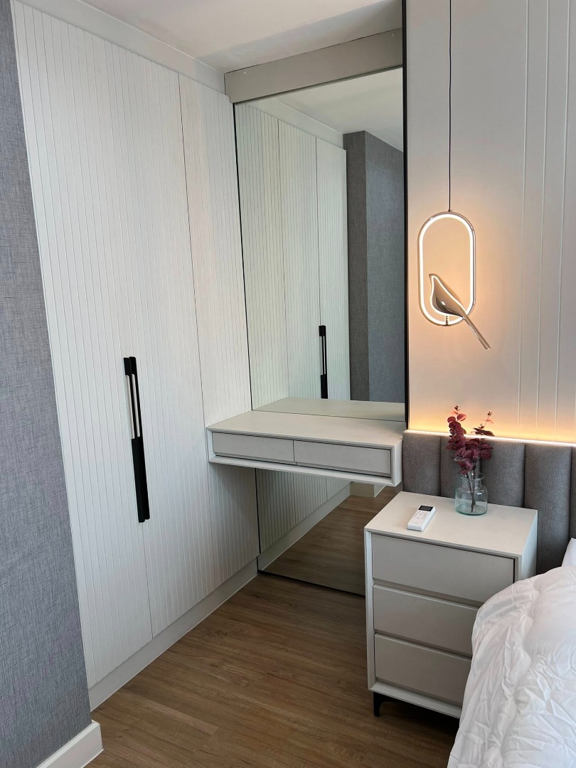 ให้เช่าคอนโดรัชดา ห้วยขวาง : 🔥ให้เช่าด่วน🔥เดอะ คริส รัชดา 17 ห้องกว้าง แต่งสวย เฟอร์นิเจอร์ครบพร้อมเข้าอยู่ ใกล้ MRT สุทธิสาร