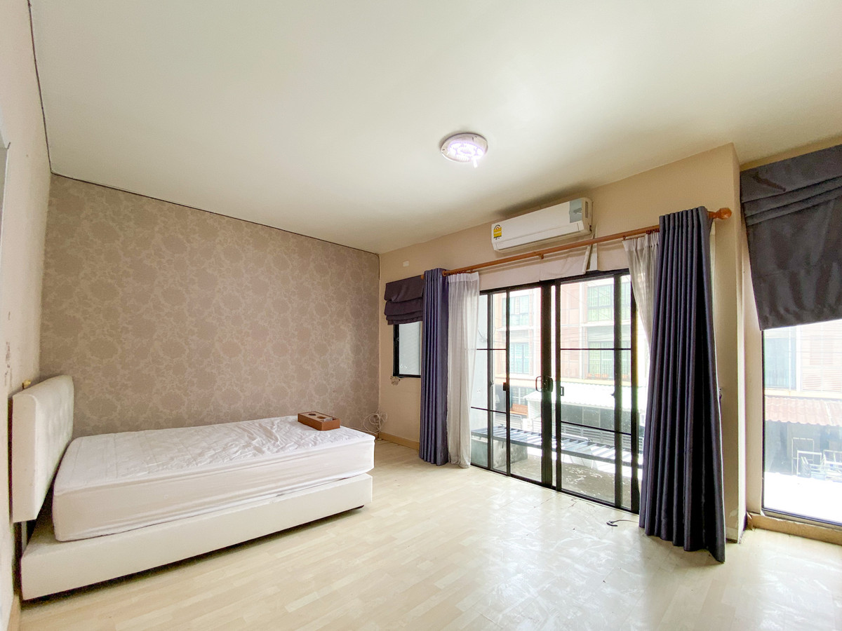 ขายทาวน์โฮมบางแค เพชรเกษม : เดอะ คอนเนค อัพ 3 วงแหวน - บางแค / 3 ห้องนอน (ขาย), The Connect Up 3 Wongwaen - Bangkae / 3 Bedrooms (FOR SALE) BALL075