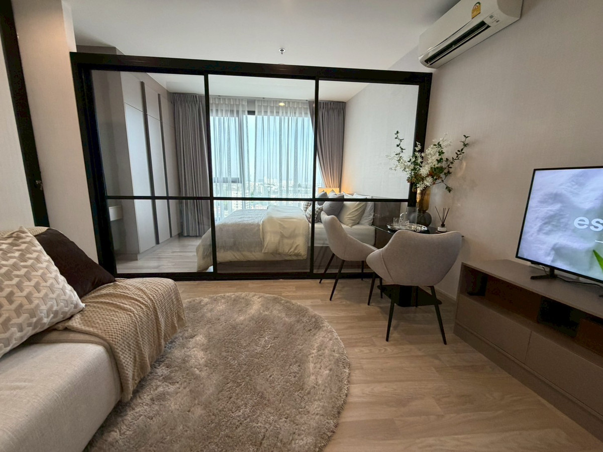 For RentCondoBangna, Bearing, Lasalle : 🌟 For Rent | Ideo Mobi Eastpoint – Brand New Room  Move-in ready! Fully furnished, beautifully decorated, and just 250 m from BTS Bangna.