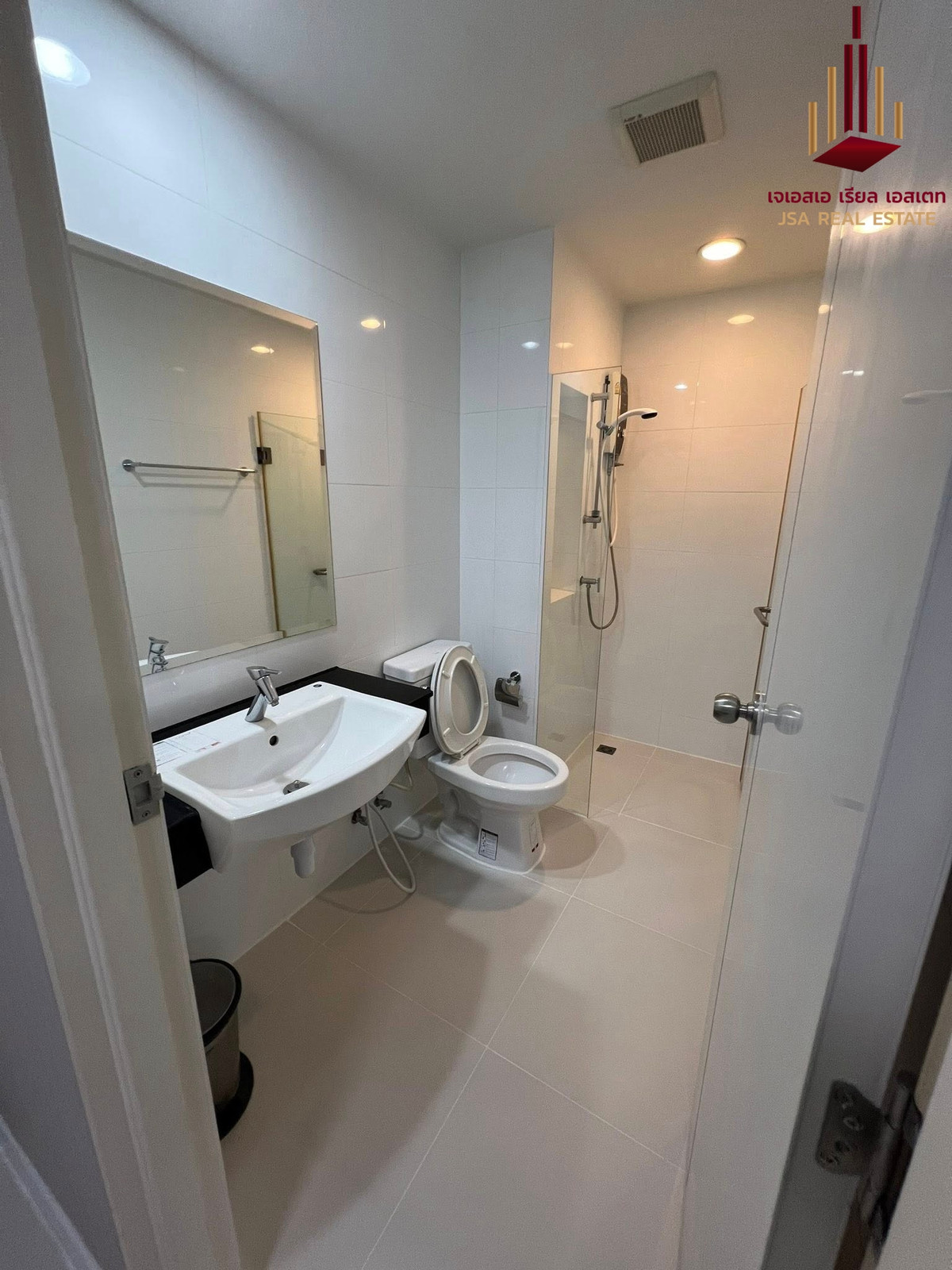 ให้เช่าคอนโดแจ้งวัฒนะ เมืองทอง : ✨ For Rent : Summer Garden Condo ✨  💰 Only 18,500  thb/month