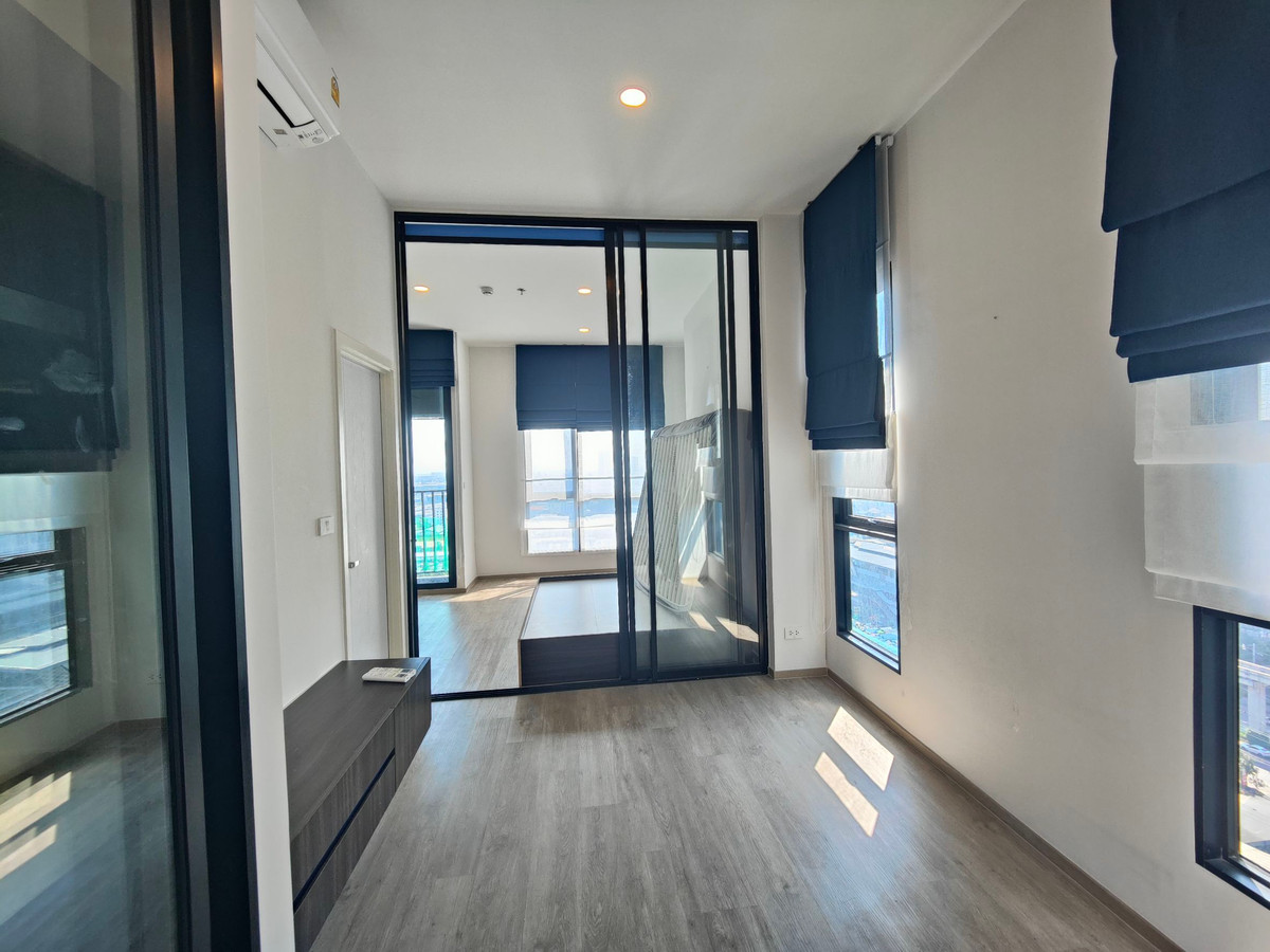 For SaleCondoNawamin, Ramindra : Condo for sale, Origin Plug and Play, Ramintra, 14th floor, size 33.33 sq m, ceiling height 3 meters, pets friendy