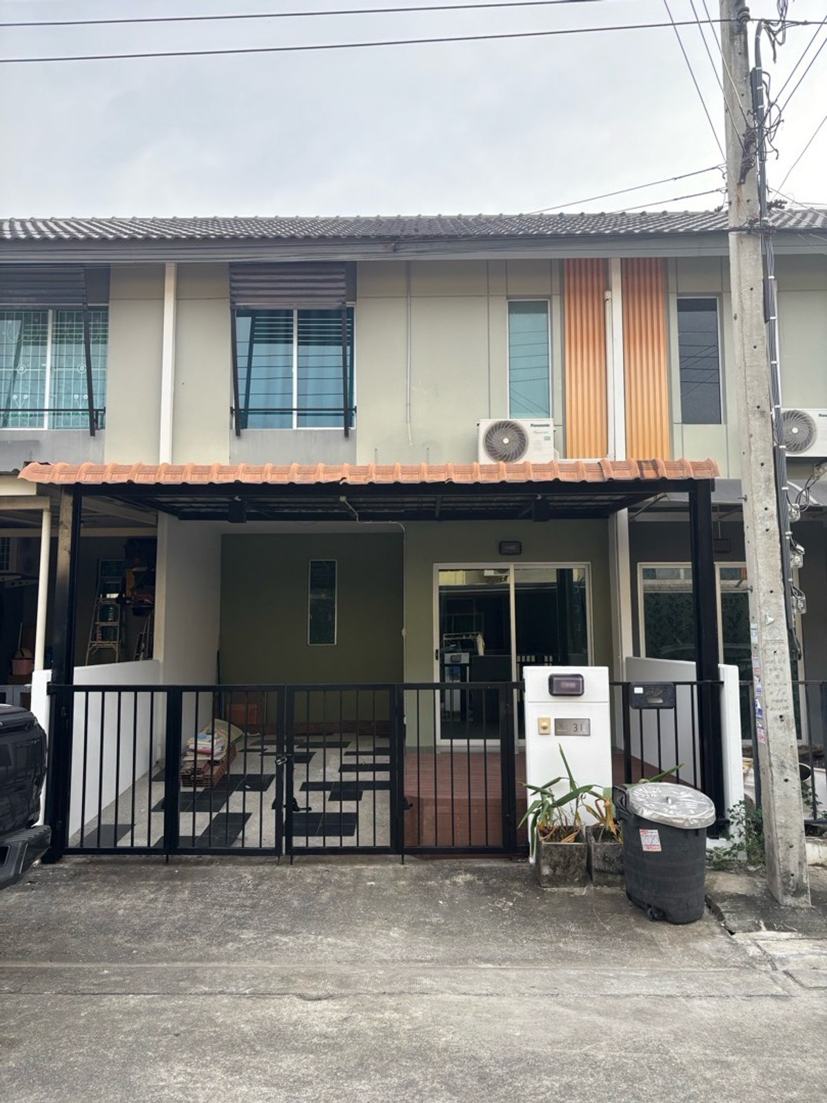 For RentTownhomeSamut Prakan,Samrong : For Rent: 2-Storey Townhome, Pruksa 87/2 Srinakarin – Bangna
