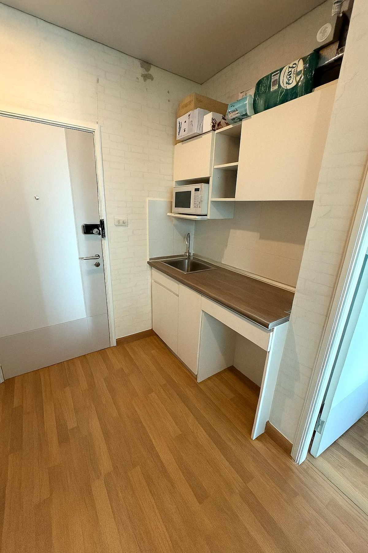 ขายคอนโดอ่อนนุช อุดมสุข : ขายคอนโด The Line Sukhumvit 101 ราคา 3,890,000 บาท [JZsr251201]