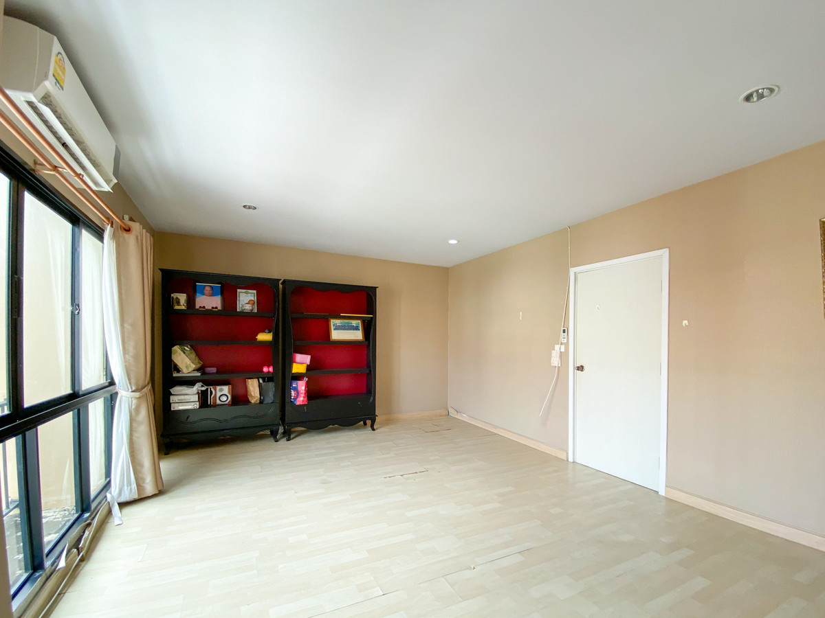 ขายทาวน์โฮมบางแค เพชรเกษม : เดอะ คอนเนค อัพ 3 วงแหวน - บางแค / 3 ห้องนอน (ขาย), The Connect Up 3 Wongwaen - Bangkae / 3 Bedrooms (FOR SALE) BALL075