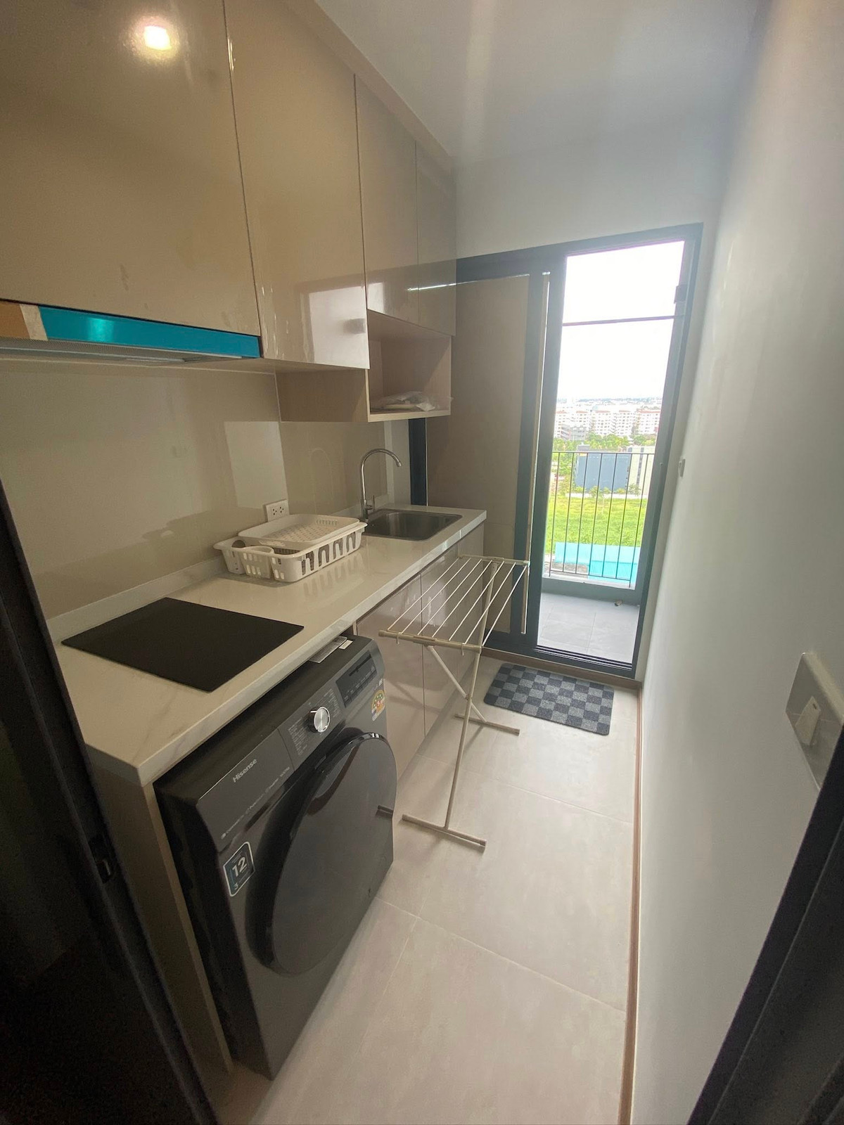 For RentCondoRamkhamhaeng, Hua Mak : For rent ✨ The Livin Ramkhamhaeng ✨ near MRT Interchange Lamsalee, fully furnished and equipped with appliances