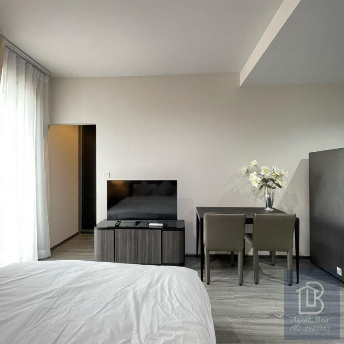 For RentCondoRatchathewi,Phayathai : 🎄Available 13 December 2025 🎄Ideo Mobi Rangnam Studio 28 SQM. 17,000 THB per month