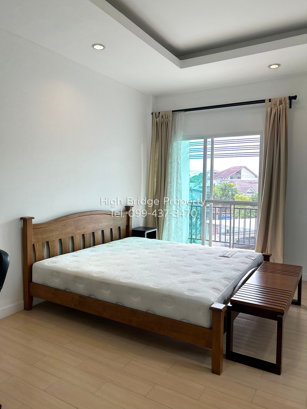 ให้เช่าเสรีไทย-นิด้า : 🏡 ให้เช่าห้องพัก ชั้น 3  วิวสวย หมู่บ้านสัมมากร รามคำแหง 112