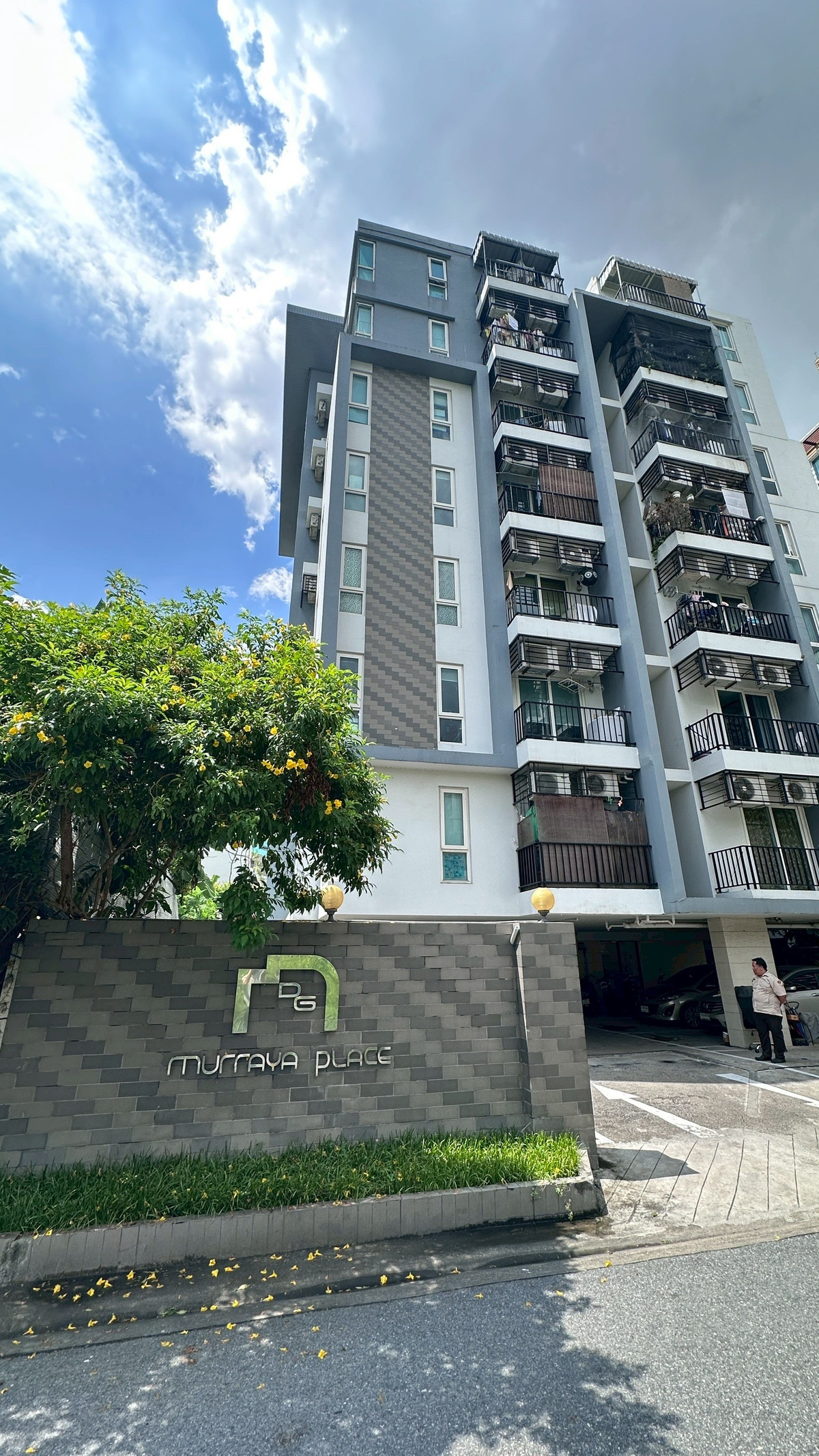 ขายคอนโดลาดพร้าว เซ็นทรัลลาดพร้าว : 🔥 ขายด่วน 🔥คอนโด Murraya​ place ต้นซอยลาดพร้าว 27  แบบ 2 นอน 2 น้ำ 1 ห้องนั่งเล่น ใหญ่ 60 ตารางเมตร