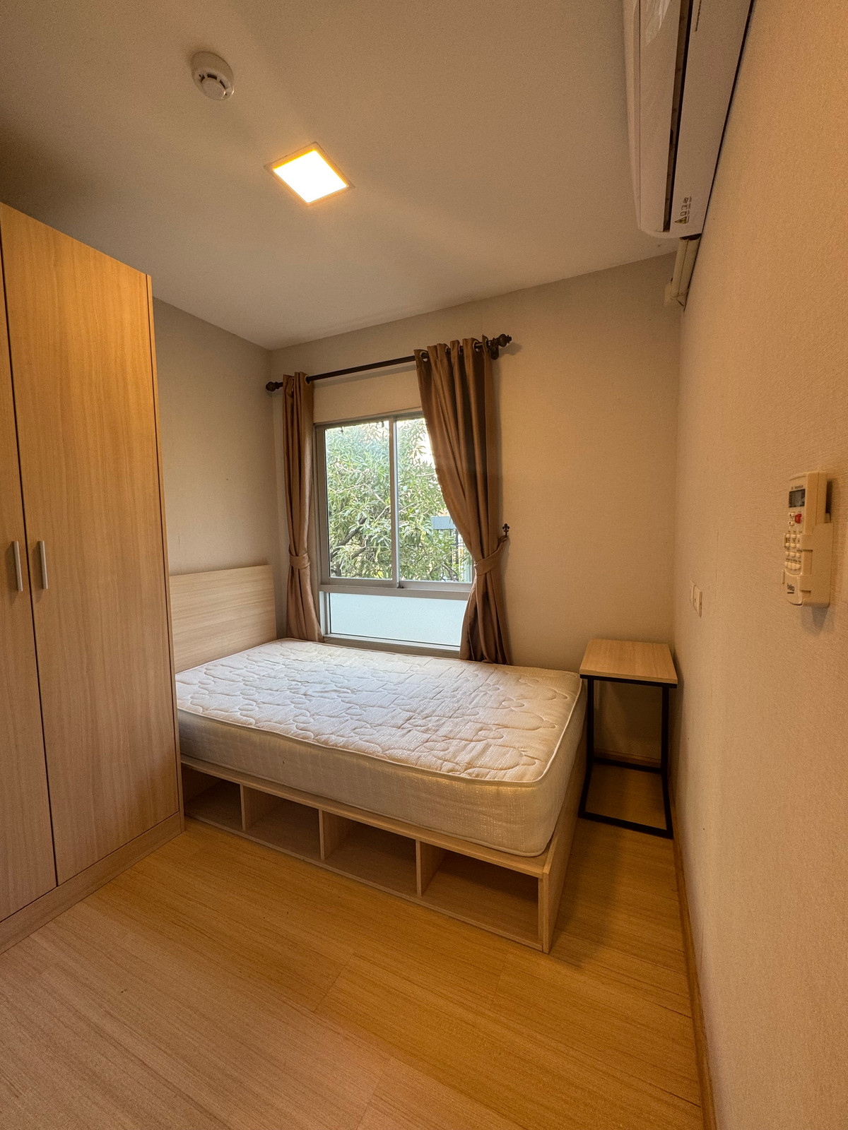 For RentCondoPathum Thani,Rangsit, Thammasat : ✅ Available! Ready to Move In – Plum ALIVE 1 🌟 Cheapest for Rent! 11,500 THB/month 🛏 2 Bedrooms  📏 36 sq.m. 🏙 Building D = 2nd Fl. 🔢 Good unit number 🚫 No Co-Agent