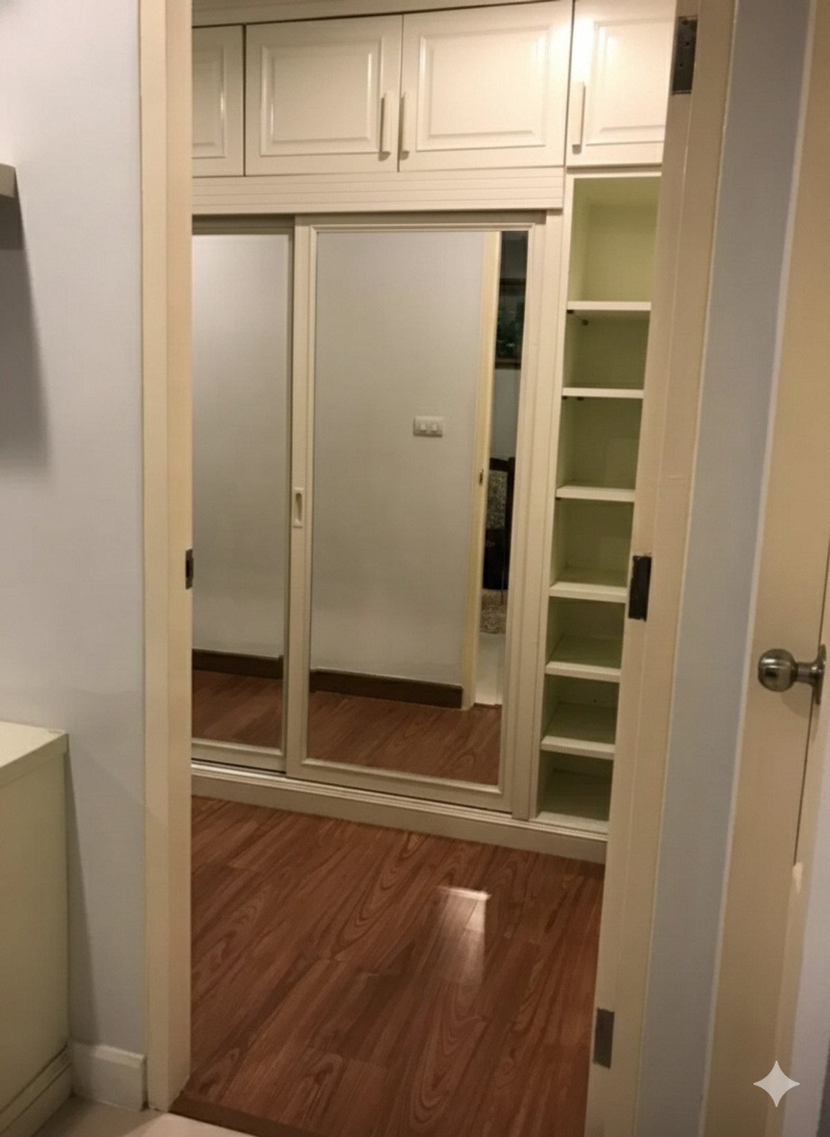 ให้เช่าคอนโดราชเทวี พญาไท : Wish@Siam 35 sq.m. 1 Bed 14,999 B  Please add LINE ID @806qphgn o8415o5483