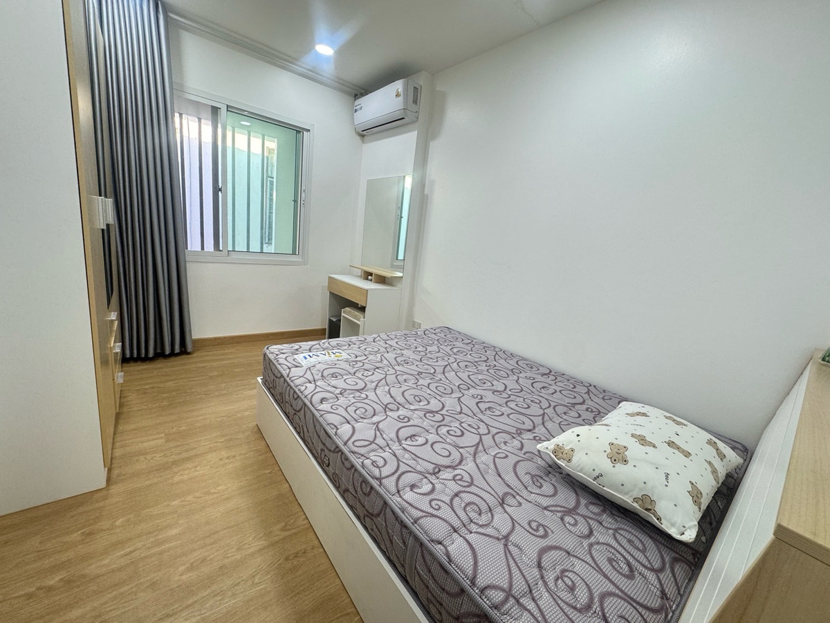 ให้เช่าทาวน์โฮมรัชดา ห้วยขวาง : 🌈ทาวเฮ้าส์2ชั้น รัชดา18 ห้วยขวาง บ้านใหม่ เฟอร์นิเจอร์ครบครัน เพิ่งรีโนเวทเสร็จ  ใกล้พระราม9 เหม่งจ๋าย ลาดพร้าว สุธิสาร5ห้องนอน 2ห้องน้ำ  ☀️