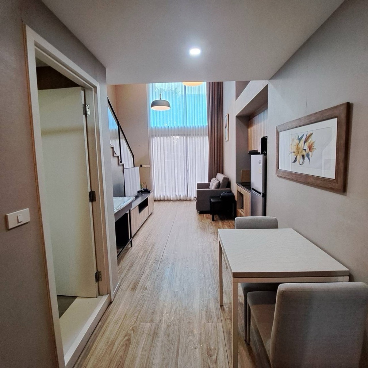 ให้เช่าคอนโดสาทร นราธิวาส : For Rent Loft Unit @Blossom Sathorn