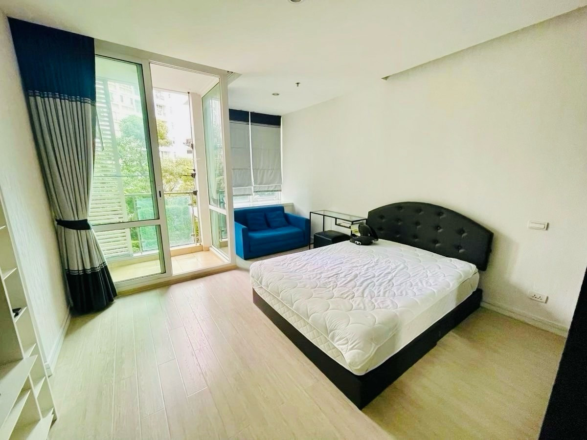 ขายคอนโดพระราม 9 เพชรบุรีตัดใหม่ RCA : 🌈ขายคอนโด TC Green พระราม 9 ติดถนนพระราม 9, ใกล้ทางด่วน 🚇ใกล้ MRT พระราม 9 และ เพชรบุรี