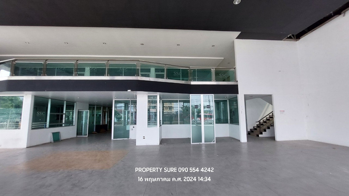 ให้เช่าโชว์รูมปทุมธานี รังสิต ธรรมศาสตร์ : ให้เช่า-ขายโชว์รูมรถยนต์ พร้อมศูนย์บริการขนาดใหญ่ #ลำลูกกา  ที่จอดรถกว่า 80 คัน เนื้อที่ 3-3-12 ไร่ พื้นที่ใช้สอยรวม 3,700 ตร.ม.