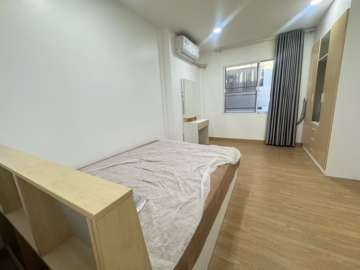 ให้เช่าทาวน์โฮมรัชดา ห้วยขวาง : 🌈ทาวเฮ้าส์2ชั้น รัชดา18 ห้วยขวาง บ้านใหม่ เฟอร์นิเจอร์ครบครัน เพิ่งรีโนเวทเสร็จ  ใกล้พระราม9 เหม่งจ๋าย ลาดพร้าว สุธิสาร5ห้องนอน 2ห้องน้ำ  ☀️