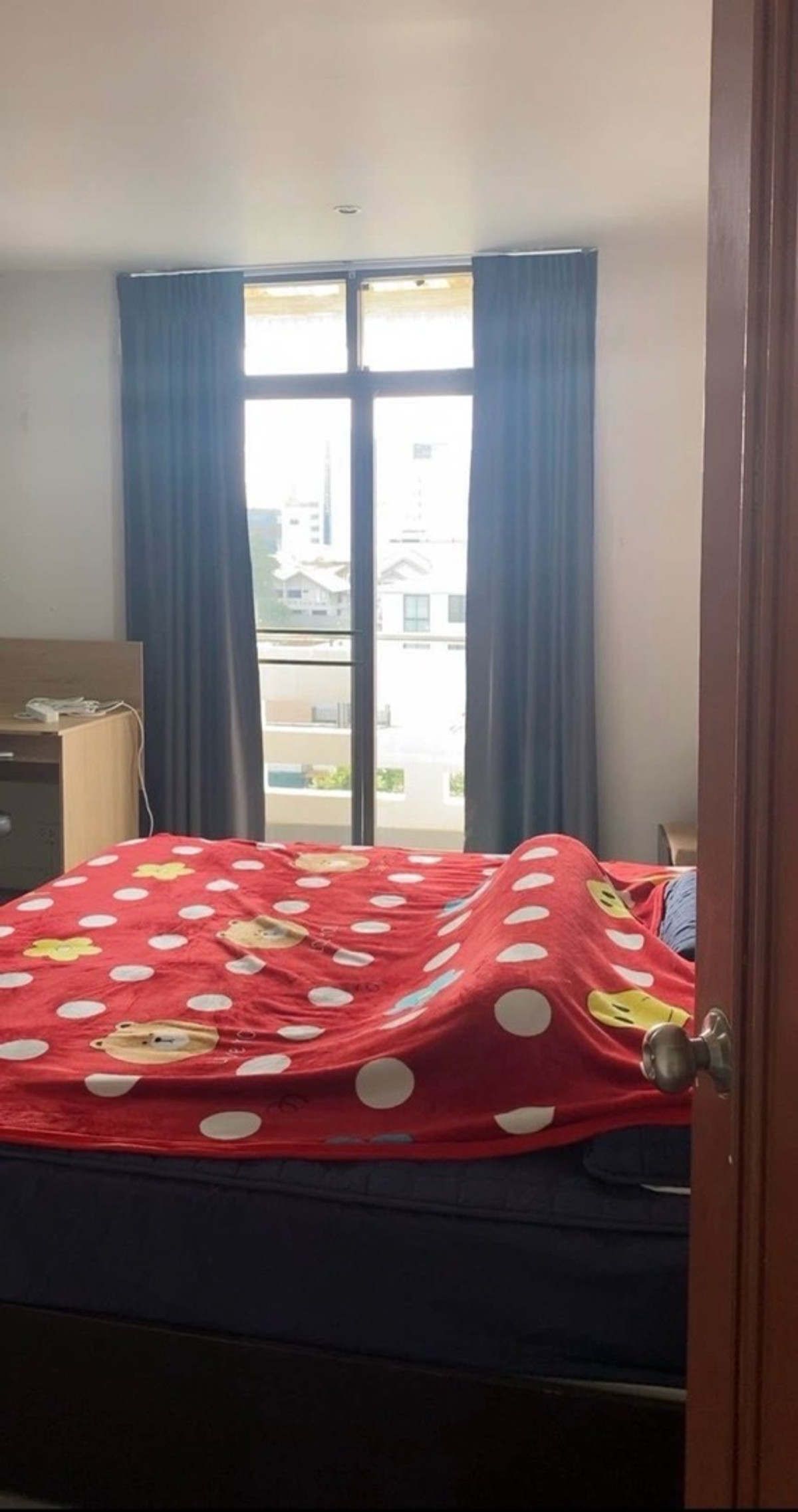 For SaleCondoVipawadee, Don Mueang, Lak Si : Urgent sale Condo Vipavadee View (Vibhavadee View), large room, 1 bedroom, 1 bathroom (behind Thai Airways Head Office) near MRT Phahon Yothin, BTS Lat Phrao Intersection.