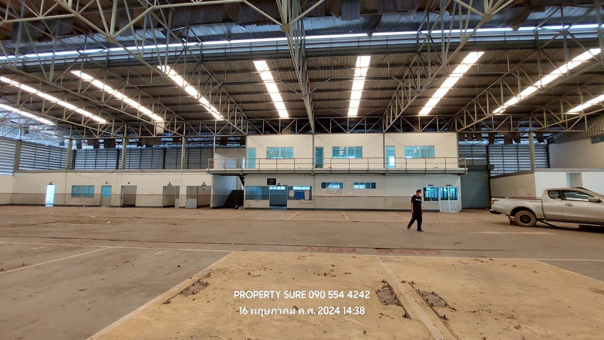 ให้เช่าโชว์รูมปทุมธานี รังสิต ธรรมศาสตร์ : ให้เช่า-ขายโชว์รูมรถยนต์ พร้อมศูนย์บริการขนาดใหญ่ #ลำลูกกา  ที่จอดรถกว่า 80 คัน เนื้อที่ 3-3-12 ไร่ พื้นที่ใช้สอยรวม 3,700 ตร.ม.