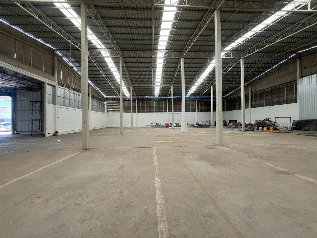 ให้เช่าโกดังนวมินทร์ รามอินทรา : โกดัง 1,744 ตารางเมตร รามอินทรา 109 : FULFILLMEMT / LOGISTIC HUB / DISTRIBUTION / ASSEMBLY / ONLINE SELLER OR ECOMMERCE • WAREHOUSE