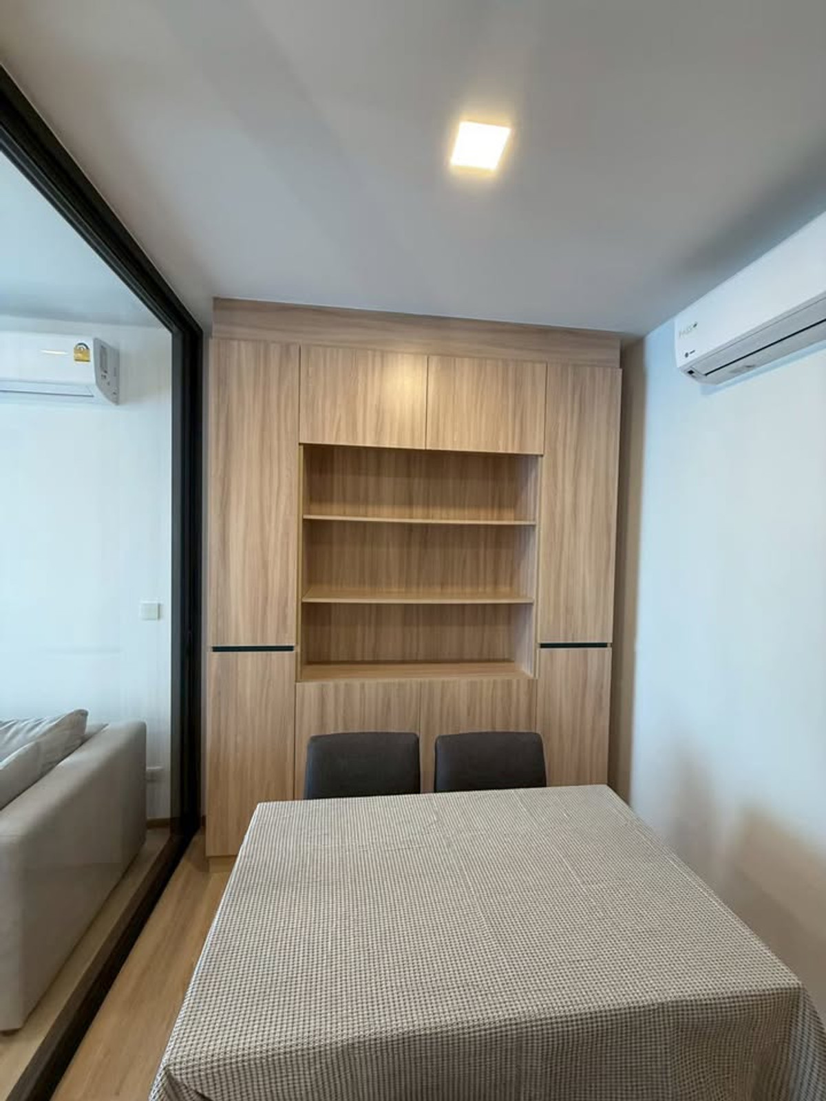 ให้เช่าคอนโดราชเทวี พญาไท : เช่าคอนโด XT Phayathai/เอ็กซ์ที พญาไท (B6812017)