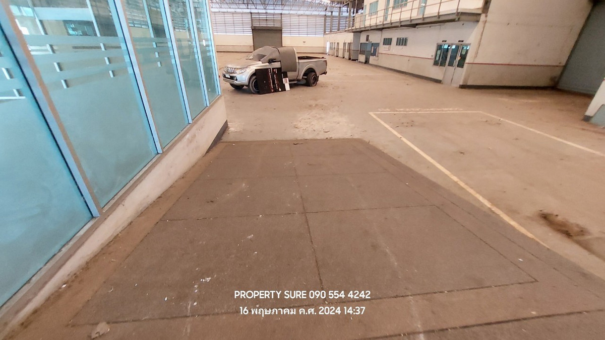 ให้เช่าโชว์รูมปทุมธานี รังสิต ธรรมศาสตร์ : ให้เช่า-ขายโชว์รูมรถยนต์ พร้อมศูนย์บริการขนาดใหญ่ #ลำลูกกา  ที่จอดรถกว่า 80 คัน เนื้อที่ 3-3-12 ไร่ พื้นที่ใช้สอยรวม 3,700 ตร.ม.
