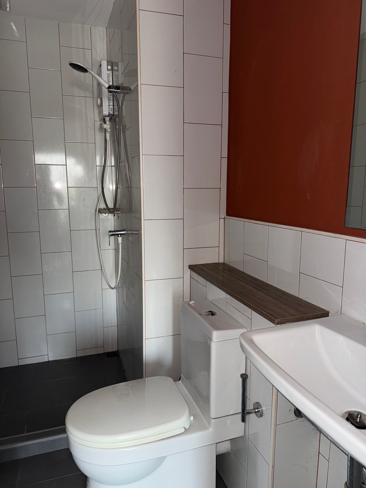 ให้เช่าคอนโดปทุมธานี รังสิต ธรรมศาสตร์ : ✅ ว่าง! พร้อมเข้าอยู่ Plum Fresh 🌟  ค่าเช่าถูกสุด! 7,500 บาท/เดือน 🛏 1 ห้องนอนบานสไลด์  📏 26 ตร.ม. 🏙️ ตึก A ชั้น 3 ตึก B ชั้น 8 เลขที่ห้องดี 🚫 ไม่รับ Co-Agent