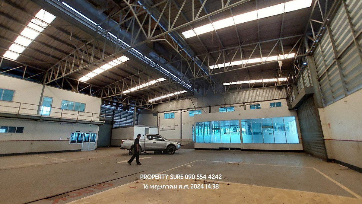 ให้เช่าโชว์รูมปทุมธานี รังสิต ธรรมศาสตร์ : ให้เช่า-ขายโชว์รูมรถยนต์ พร้อมศูนย์บริการขนาดใหญ่ #ลำลูกกา  ที่จอดรถกว่า 80 คัน เนื้อที่ 3-3-12 ไร่ พื้นที่ใช้สอยรวม 3,700 ตร.ม.