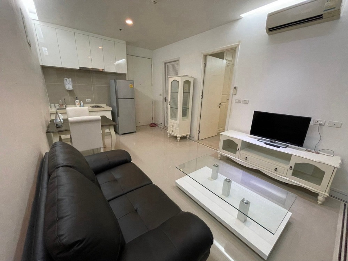 ขายคอนโดพระราม 9 เพชรบุรีตัดใหม่ RCA : 📍ขายคอนโด TC Green พระราม 9 ติดถนนพระราม 9, ใกล้ทางด่วน 🚇ใกล้ MRT พระราม 9 และ เพชรบุรี