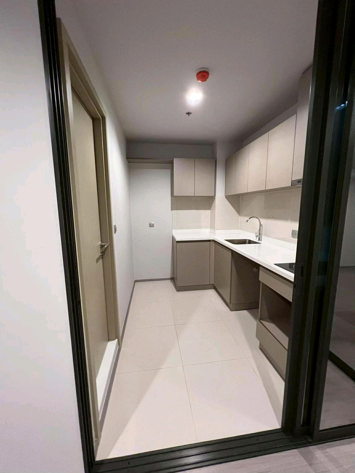 For SaleCondoLadprao, Central Ladprao : 🔥 URGENT SALE! Life Ladprao (Building A) – Below Cost Price! (Agent Post)