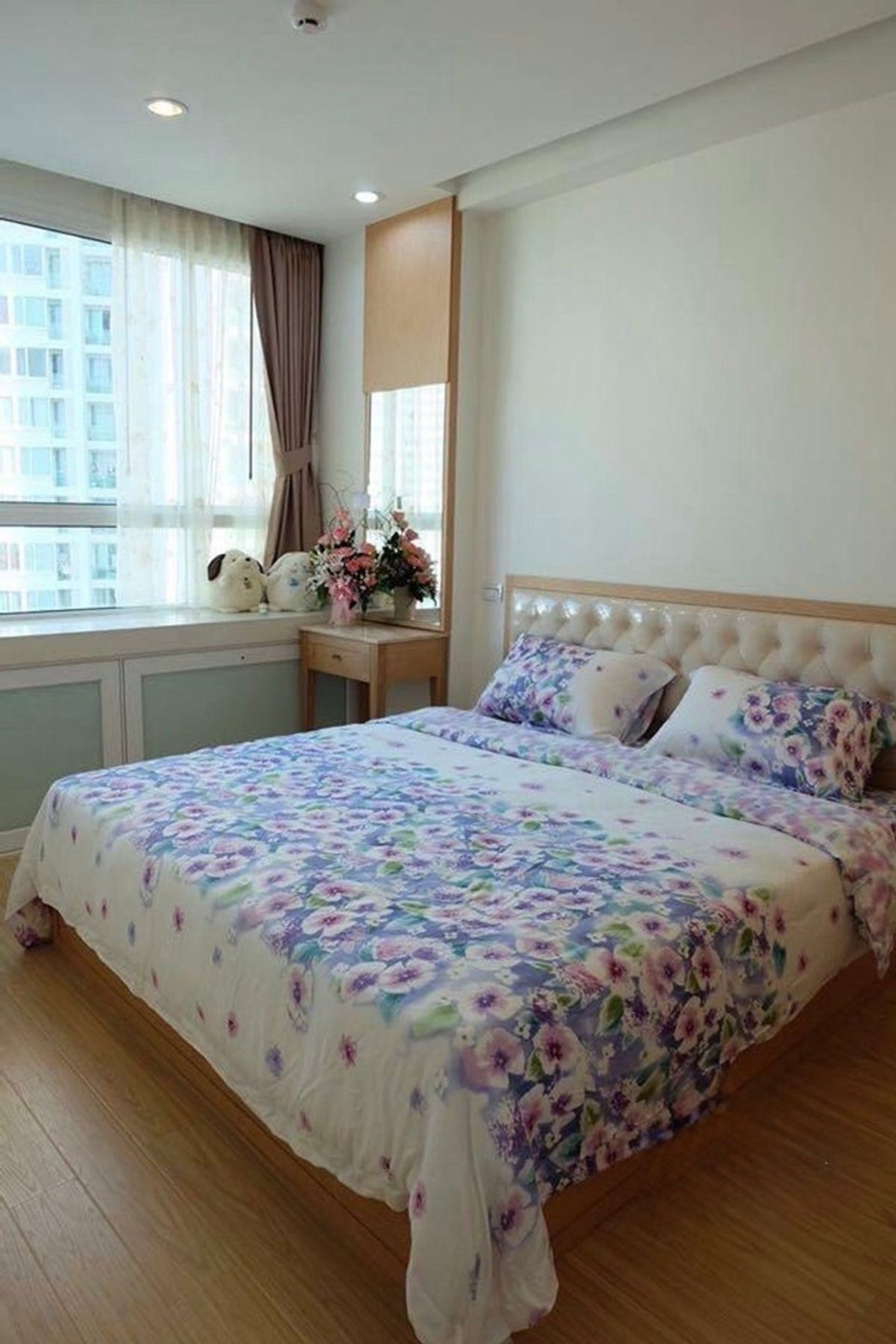 ขายคอนโดพระราม 9 เพชรบุรีตัดใหม่ RCA : 📍ขายคอนโด TC Green พระราม 9 ติดถนนพระราม 9, ใกล้ทางด่วน 🚇ใกล้ MRT พระราม 9 และ เพชรบุรี