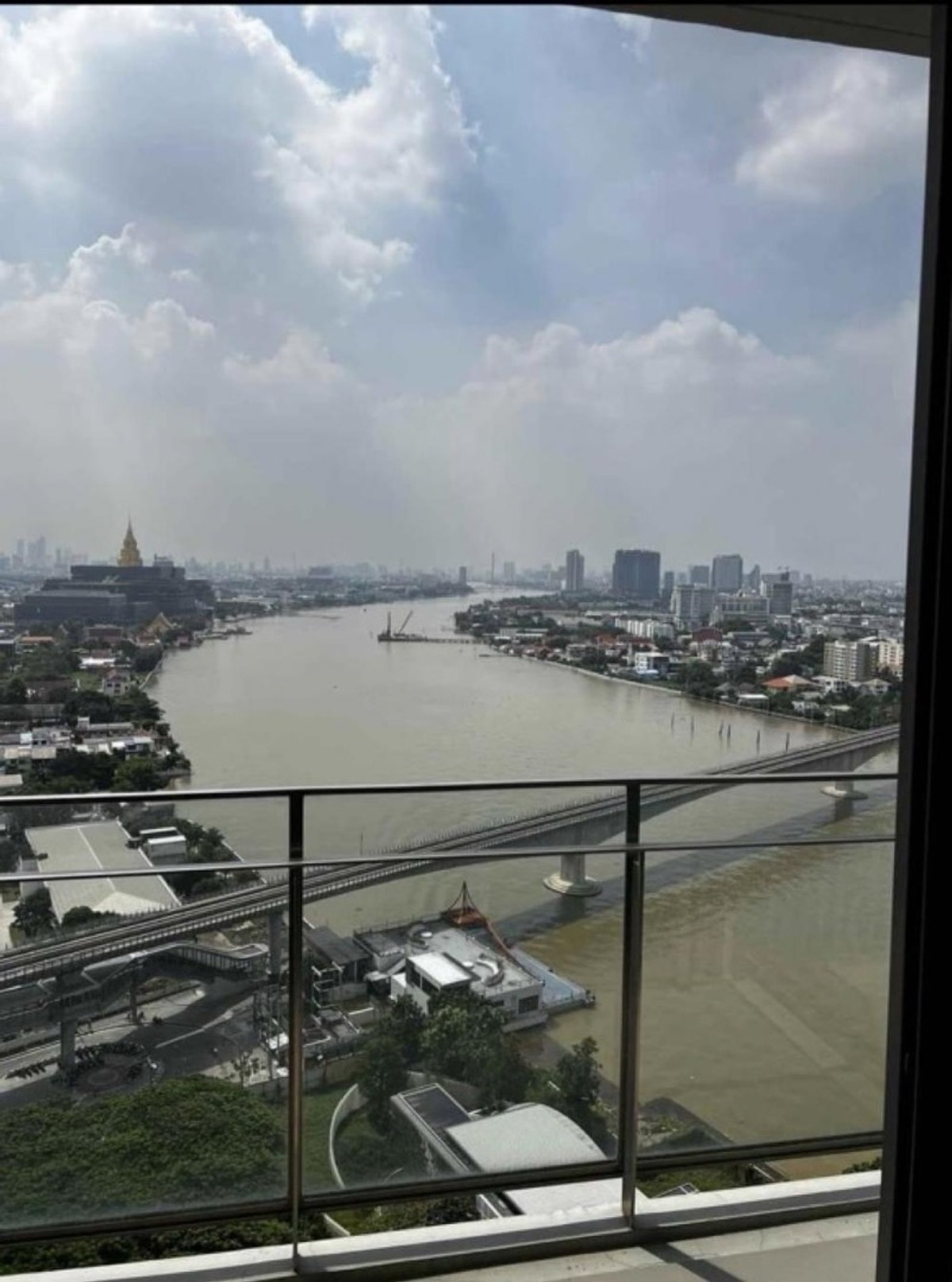 For SaleCondoBang Sue, Wong Sawang, Tao Pun : 333 Riverside **Urgent sale** 2 bedrooms, river view, south side, price 15.89 million only.