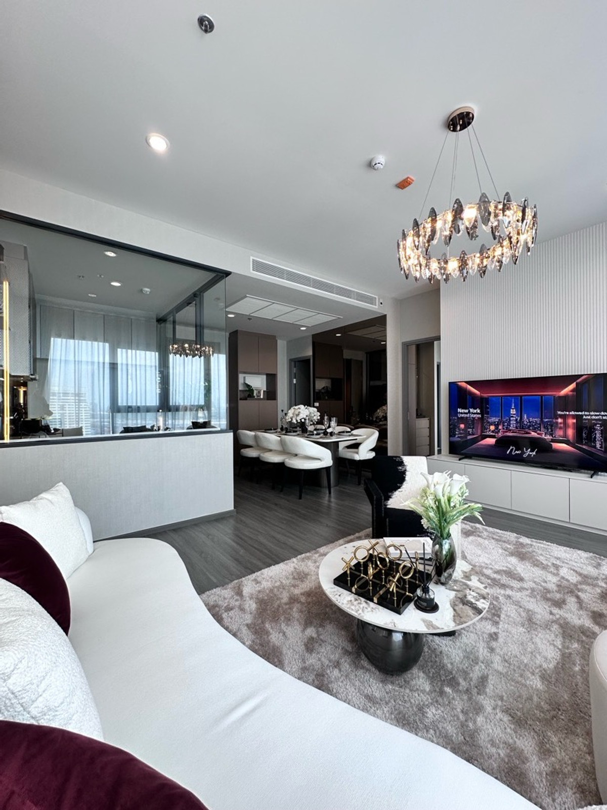 ขายคอนโดคลองเตย กล้วยน้ำไท : Penthouse Unit - IDEO Sukhumvit – Rama 4 | 3ห้องนอน แต่งครบ “พร้อมซื้ออยู่เอง” | 105.77 ตรม. | 082-4499822  แพรวา