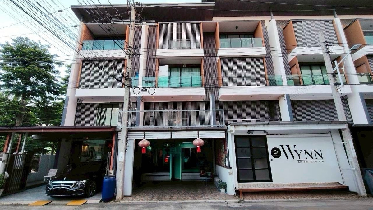 For SaleTownhomeRama 2, Bang Khun Thian : ✨🏡 Urgent Sale! Luxury 3.5-Storey Home Office – Best Price in the Project