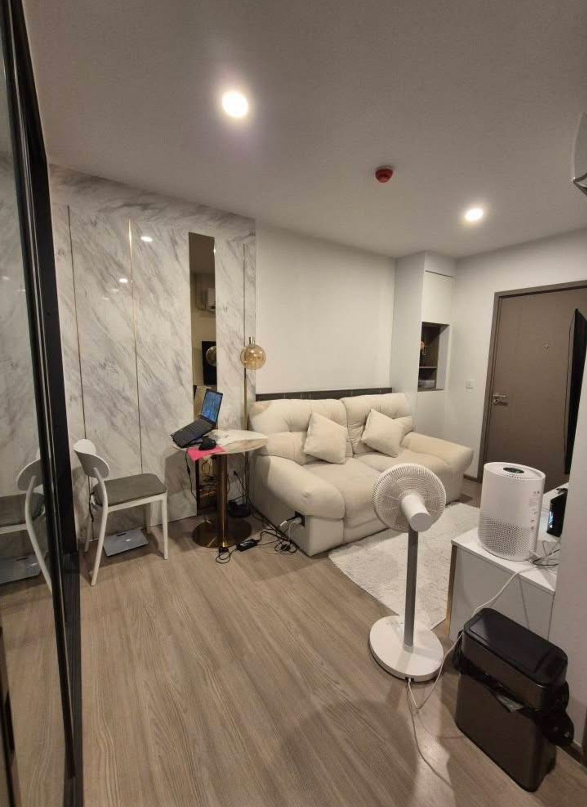 For SaleCondoKasetsart, Ratchayothin : ⚡️Cheapest in the building 3.2 Mb⚡️Aspire ratchayothin 30 Sqm 1B1B 3.2 Mb 💫 If interested, contact Putter 0928895628