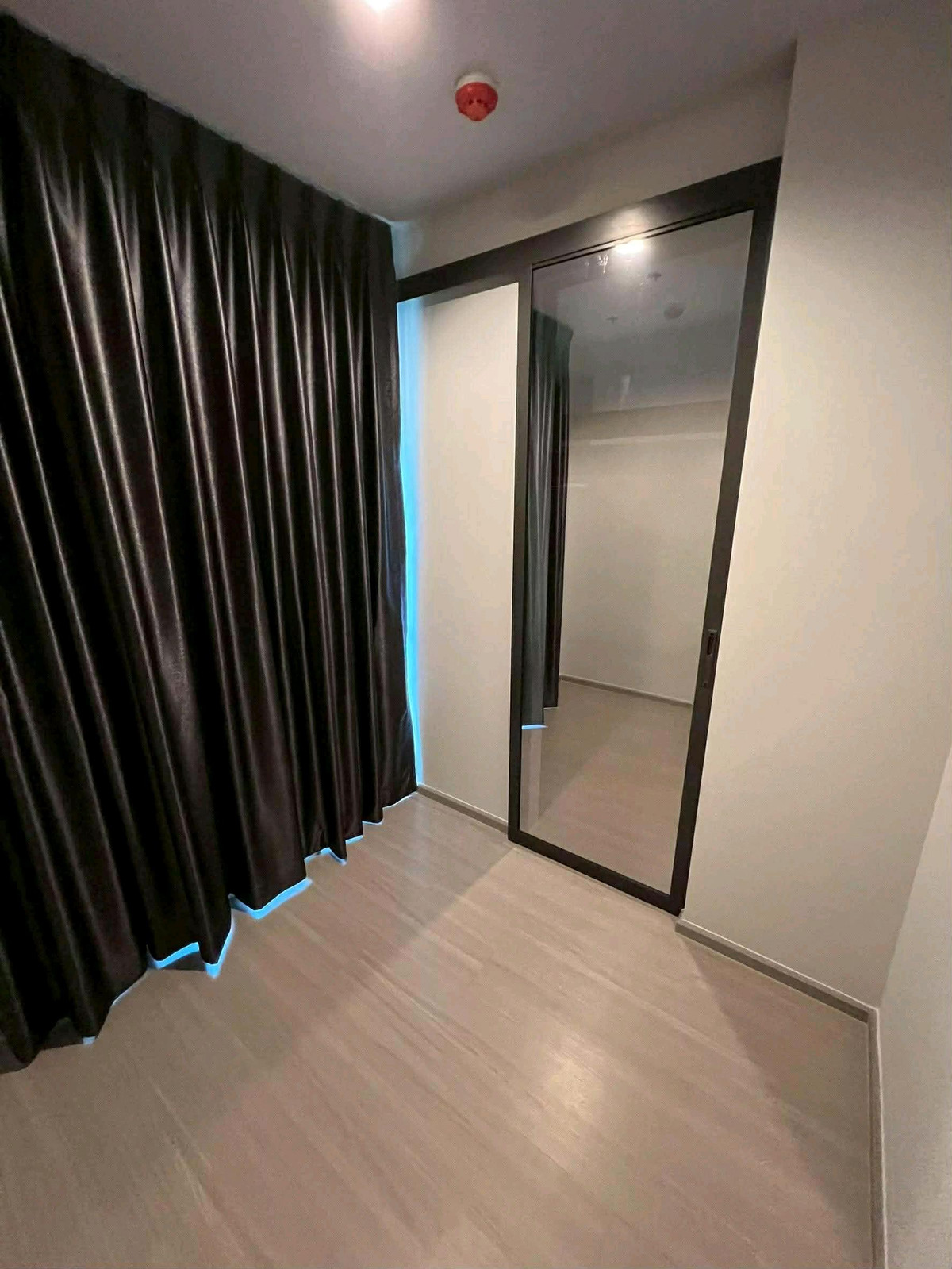 For SaleCondoLadprao, Central Ladprao : 🔥 URGENT SALE! Life Ladprao (Building A) – Below Cost Price! (Agent Post)