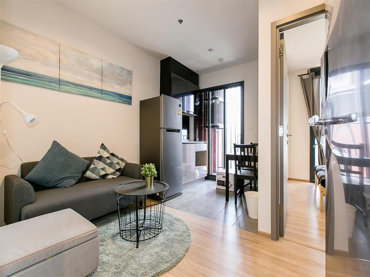 ให้เช่าคอนโดพระราม 9 เพชรบุรีตัดใหม่ RCA : 🔥🔥 ให้เช่า 𝐓𝐡𝐞 𝐁𝐀𝐒𝐄 𝐆𝐚𝐫𝐝𝐞𝐧 𝐑𝐚𝐦𝐚 𝟗 - 1 ห้องนอน แต่งสวย | Add Line : aae.mmproperty