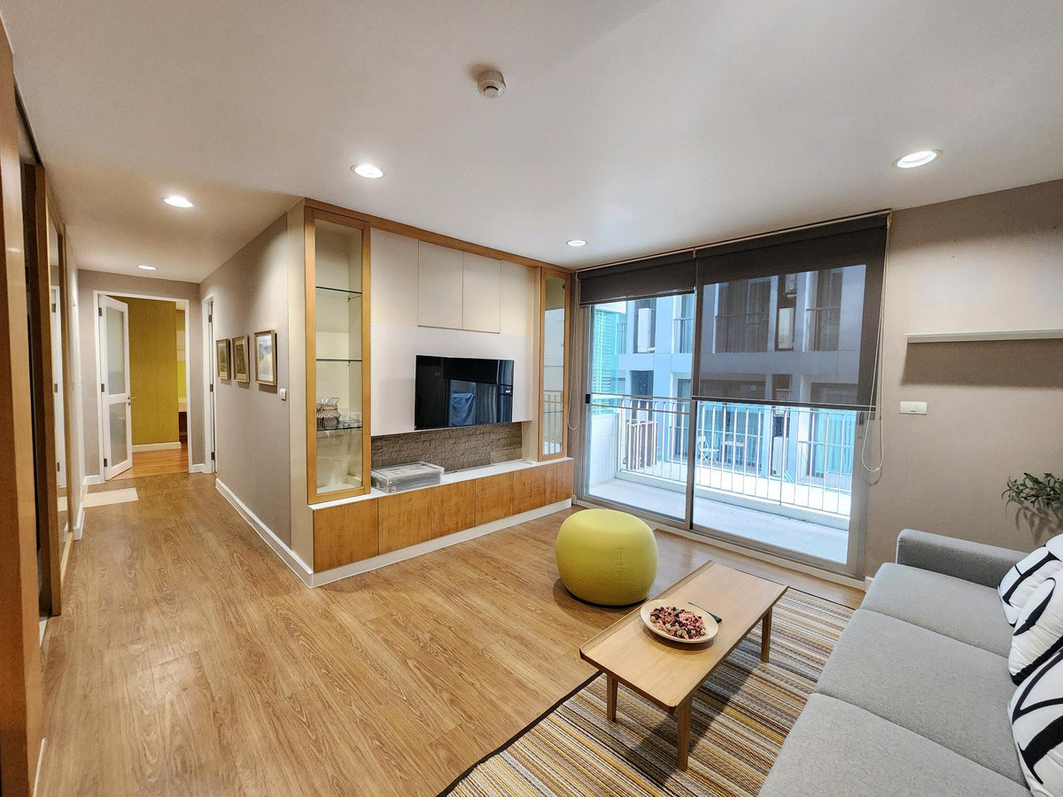 For RentCondoSukhumvit, Asoke, Thonglor : 3 bedroom Condo for rent in Thonglor. Best deal for the size and location !