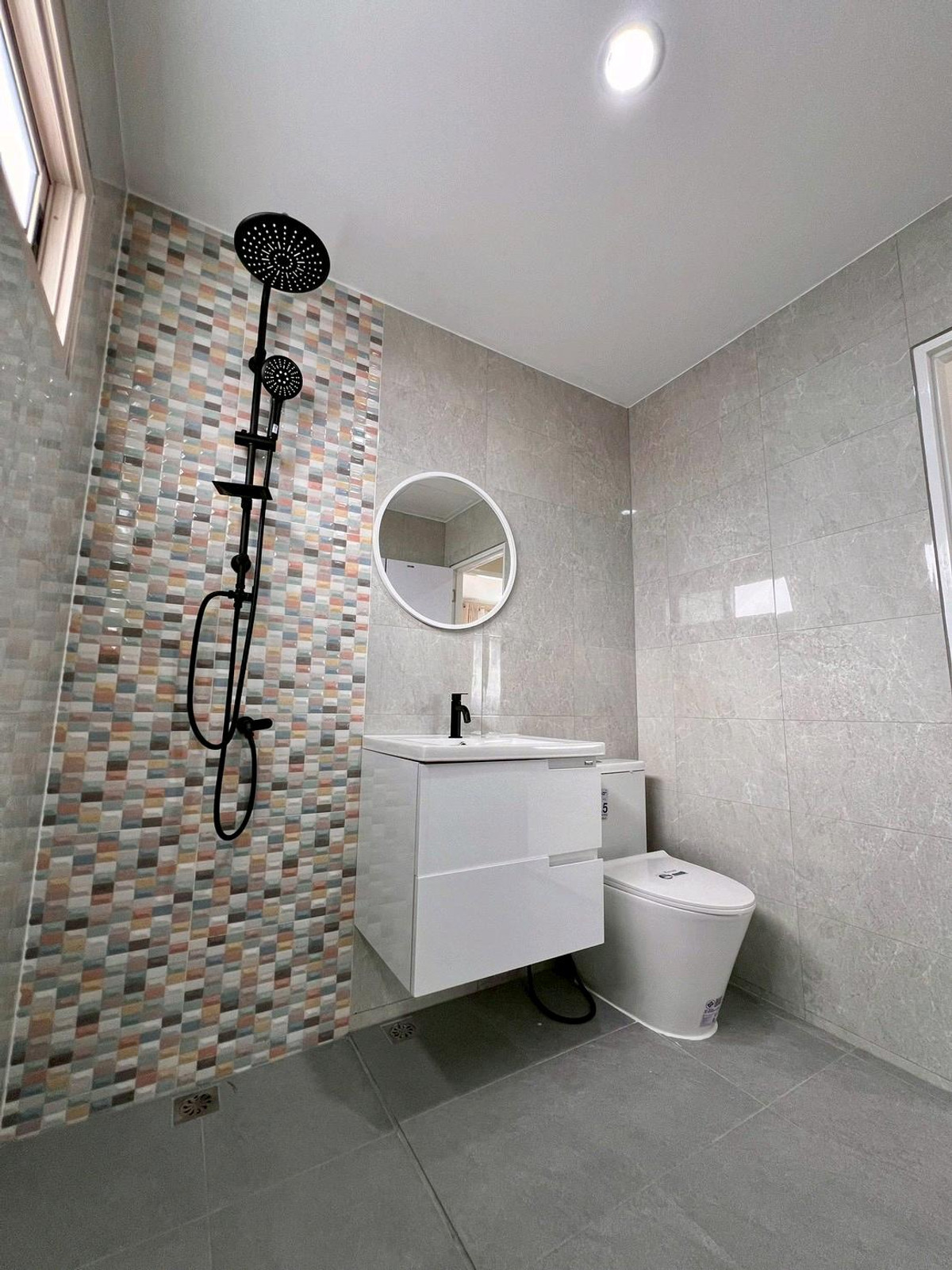 For SaleHouseNawamin, Ramindra : 2-story detached house, KC Garden Home Village, Nimitmai 40, Suvarnabhumi Airport. Minburi BTS Station 2 lines, Sarasart Nimitmai School Fashion Island Department Store, Promenade, Amorini Lotus, Makro, Big C, Minburi Provincial Court government office.