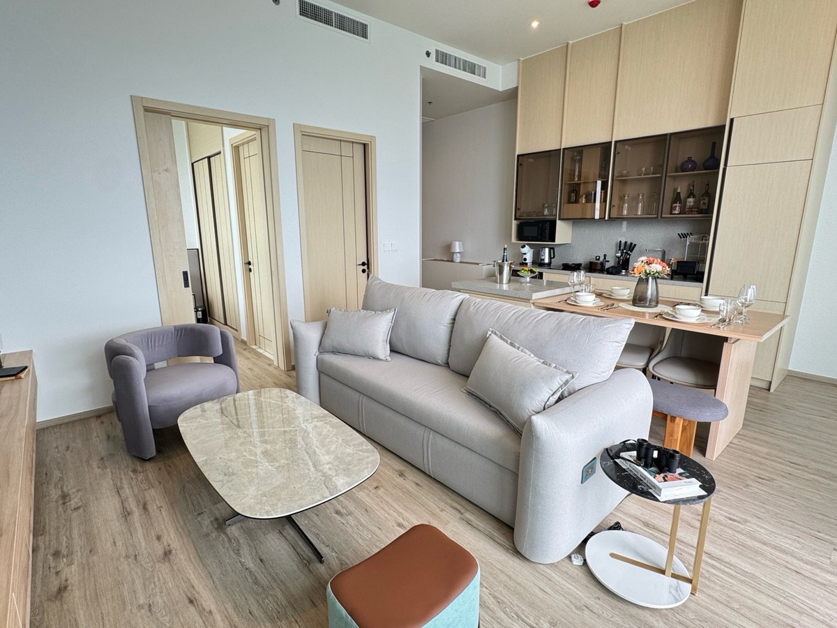 ให้เช่าคอนโดพัทยา บางแสน ชลบุรี สัตหีบ : 2 Bedroom with Private Jacuzzi Pool and Private Elevator - Arom Wongamat Pattaya