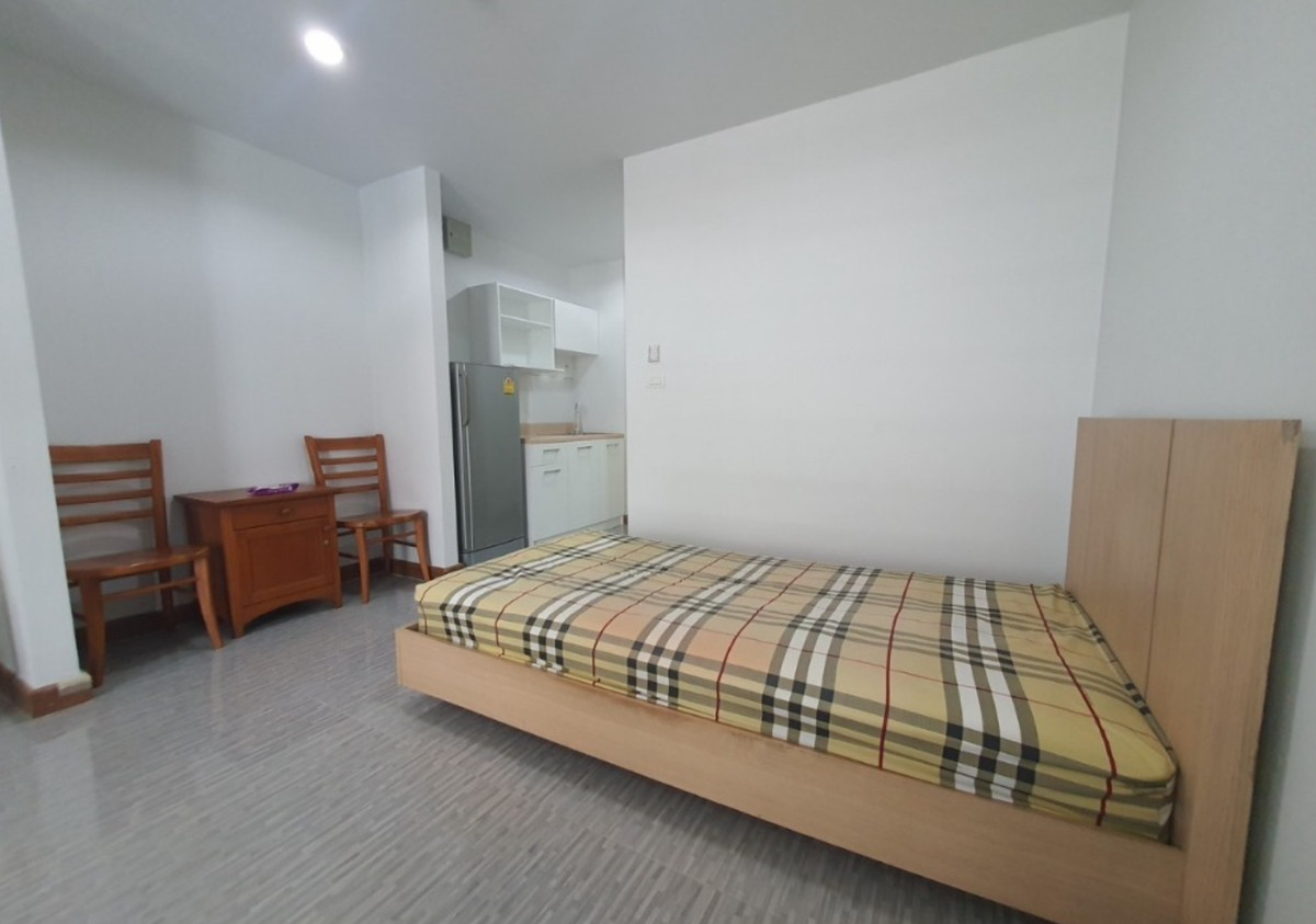 For SaleCondoRatchathewi,Phayathai : Wish@Siam 26 sq.m. 1 Bed 2,689,000 B Please add LINE ID @806qphgn o8415o5483