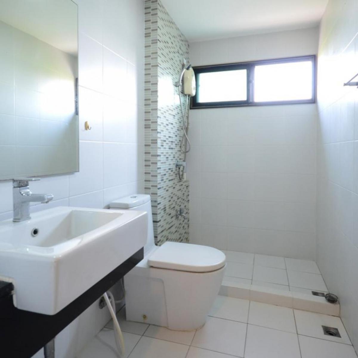 ขายทาวน์โฮมบางซื่อ วงศ์สว่าง เตาปูน : ขายทาวน์เฮ้าส์/ทาวน์โฮม  ฟลอรา วงศ์สว่าง วงศ์สว่าง เขต บางซื่อ กรุงเทพ CX-139187