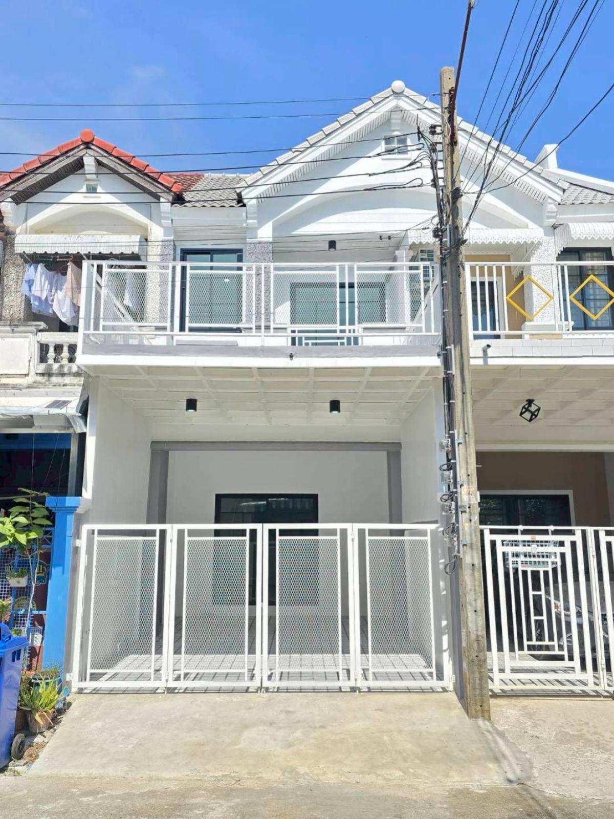 For SaleTownhomeNonthaburi, Bang Yai, Bangbuathong : For Sale Townhouse/Townhome  , Ratchapruek Villa , newly renovated , MRT-Bang Phu , Bang Bua Thong , Bang Bua Thong , Nonthaburi , CX-139097