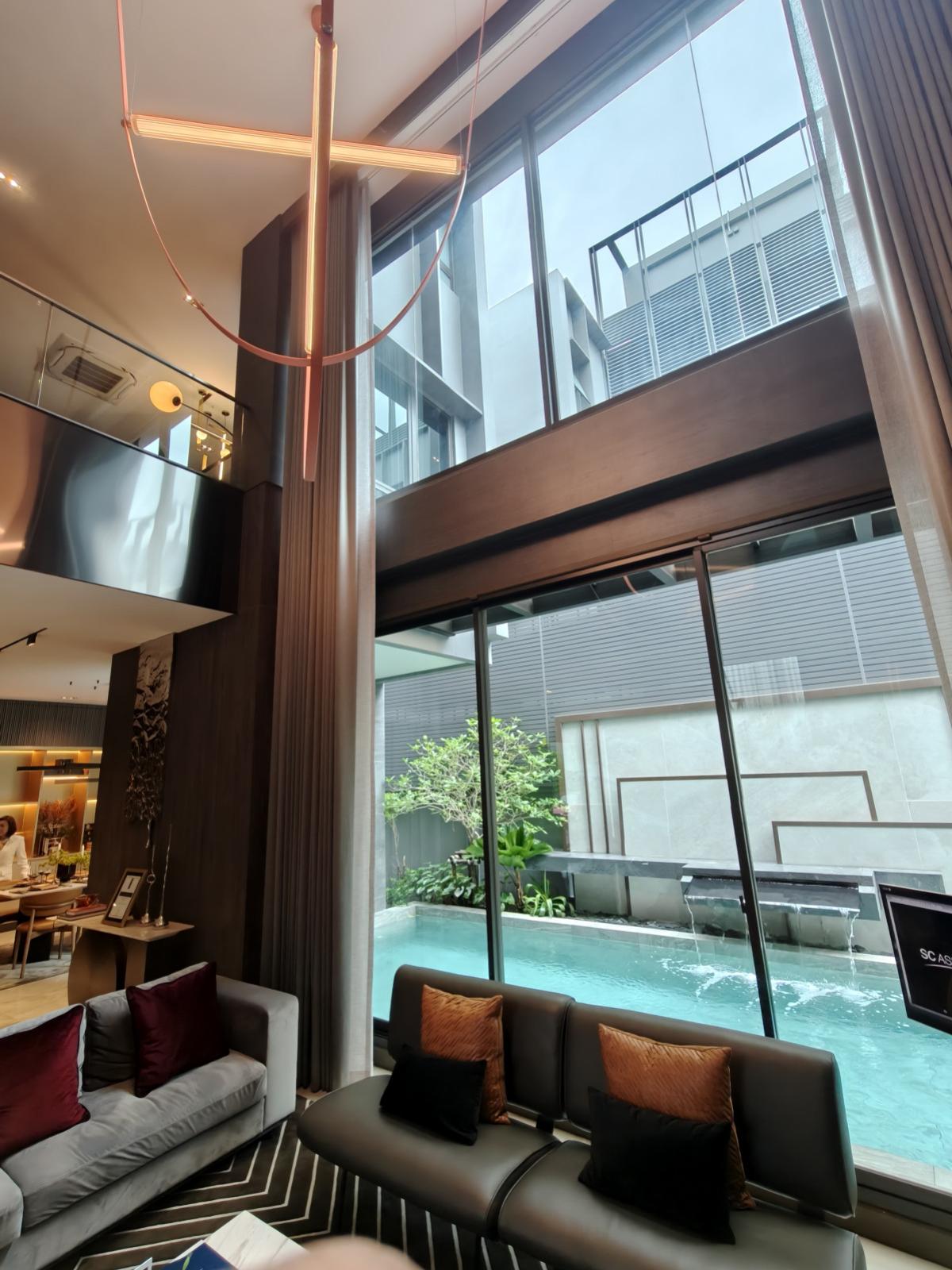 ขายบ้านเลียบทางด่วนรามอินทรา : ขายบ้าน  ไนน์ตี้ไฟว์ อีสต์วัน ห้องมุม หน้ากว้าง คลองจั่น เขต บางกะปิ กรุงเทพ CX-138970