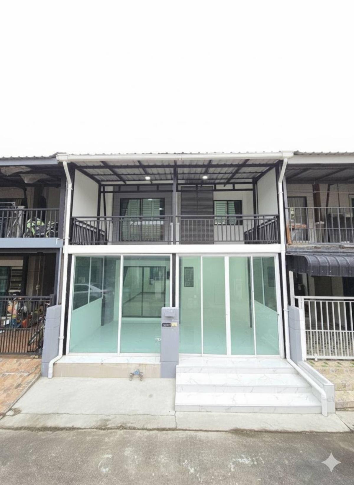 ขายทาวน์โฮมพัฒนาการ ศรีนครินทร์ : ขายทาวน์เฮ้าส์/ทาวน์โฮม  พฤกษาวิลล์ 57 พัฒนาการ หน้ากว้าง สวนหลวง เขต สวนหลวง กรุงเทพ CX-138964