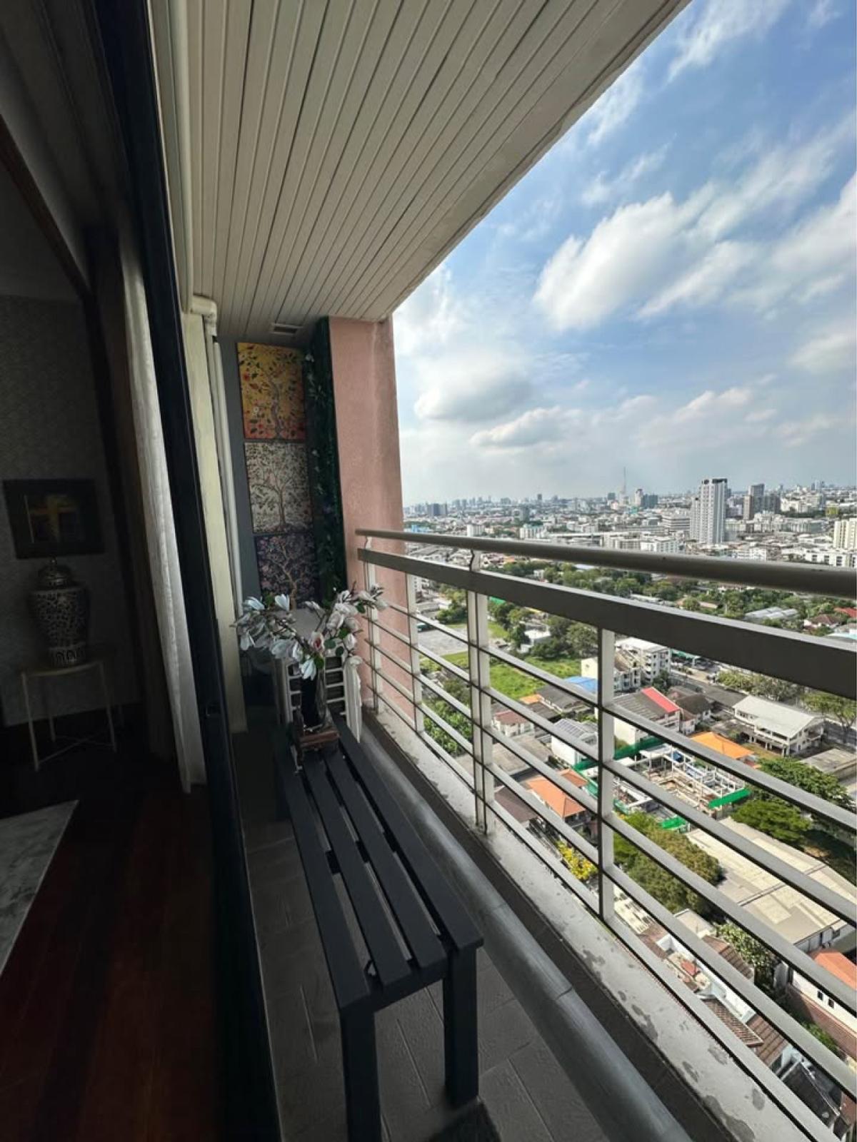 For SaleCondoKasetsart, Ratchayothin : For Sale Condo , Sailom Suite , BTS-Sena Nikhom , Chankasem , Chatuchak , Bangkok , CX-139024