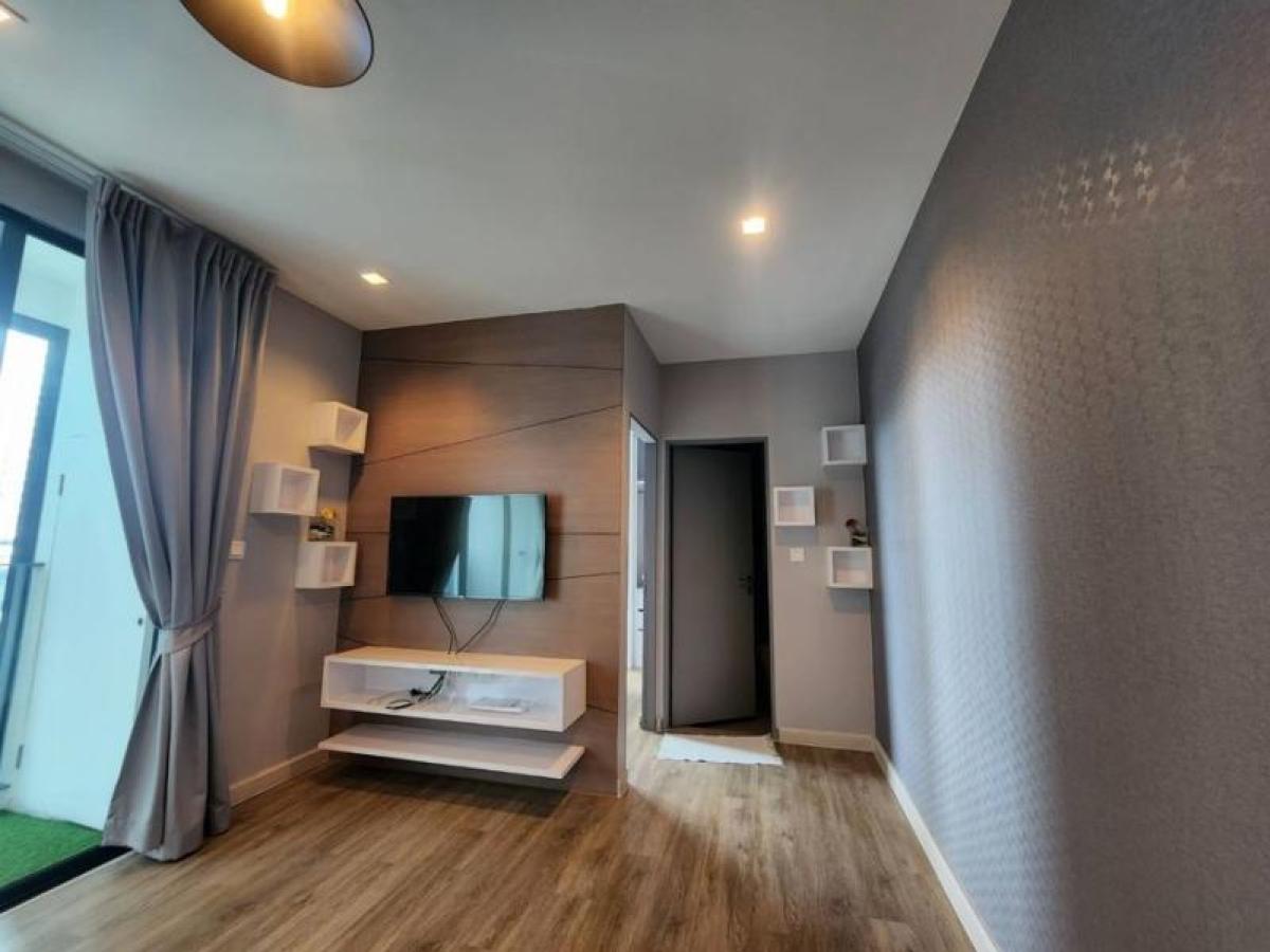 For SaleCondoWongwianyai, Charoennakor : FOR SALE condo , Ideo Mobi Sathorn , nice view , river view , BTS-Krung Thon Buri , Bang Lamphu Lang , Khlong San , Bangkok , CX-52818