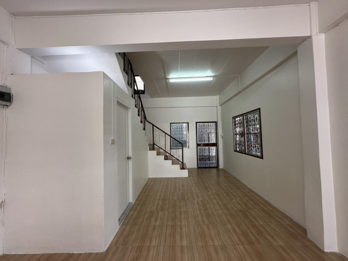 ขายทาวน์โฮมมีนบุรี-ร่มเกล้า : ขายทาวน์เฮ้าส์/ทาวน์โฮม บ้านปรีชา สุวินทวงศ์ แสนแสบ เขต มีนบุรี กรุงเทพ CX-138771