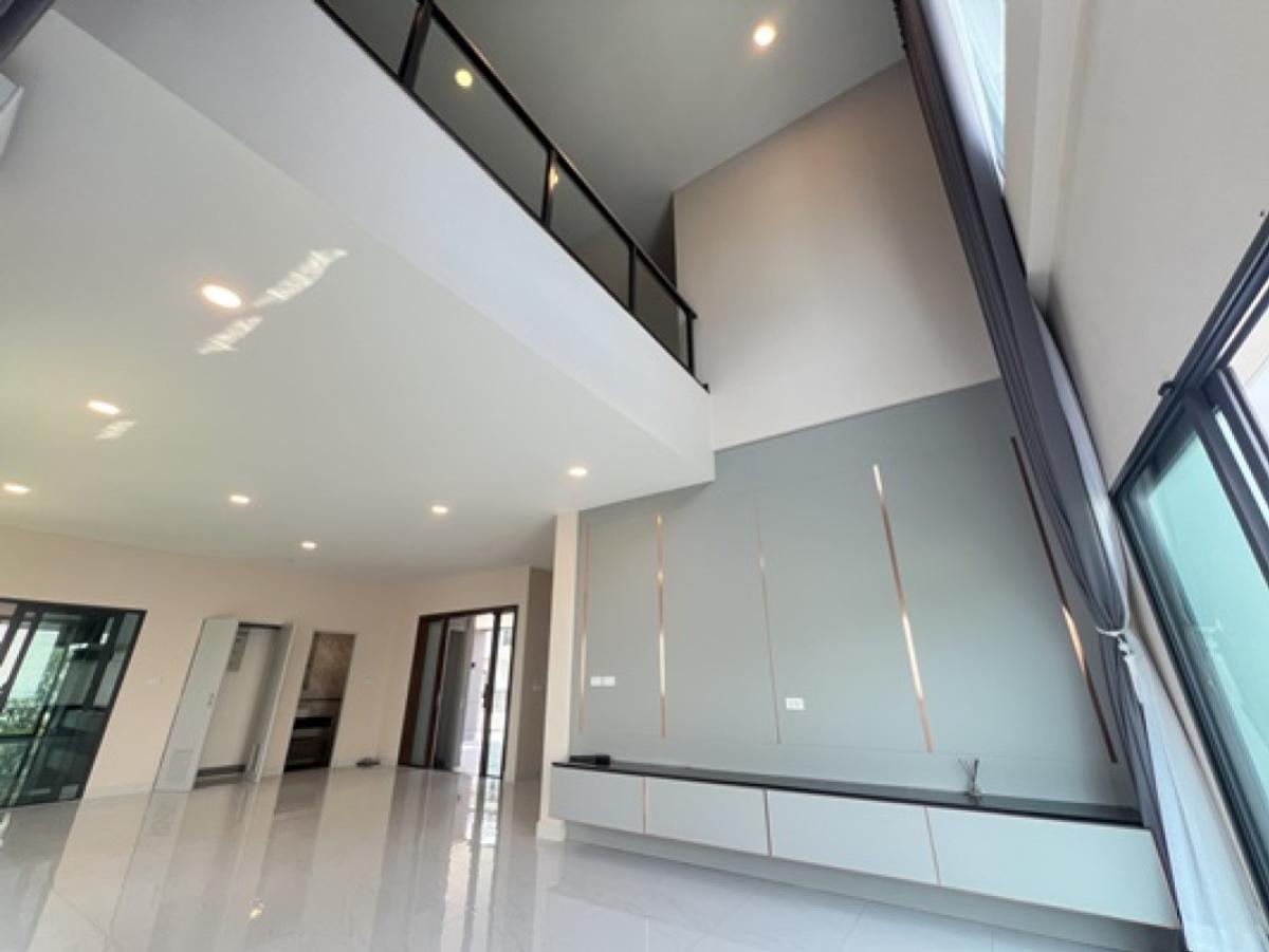 For SaleHousePhutthamonthon, Salaya : For Sale House , THE CITY Thawiwatthana , corner unit , Nong Khang Phlu , Nong Khaem , Bangkok , CX-137960