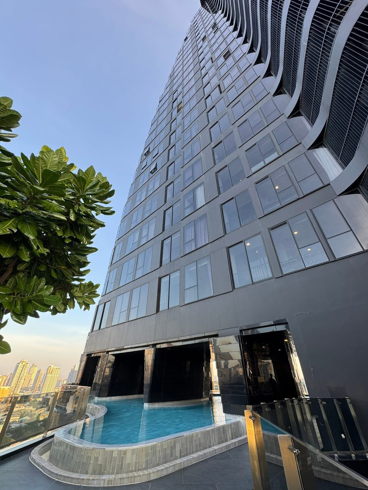 For RentCondoSukhumvit, Asoke, Thonglor : [Brand New Built-in] IDEO Q Sukhumvit 36 - 1BR Corner Unit | 38 sqm | 8th Fl. | Tower A