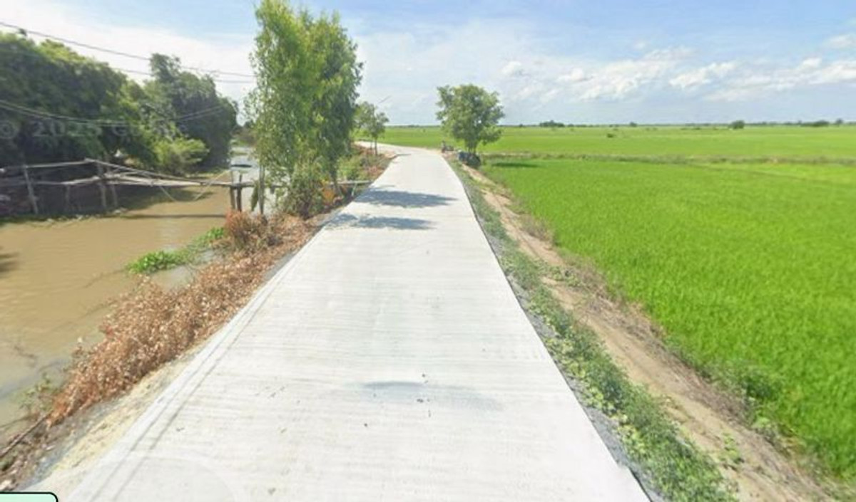 ขายที่ดินอยุธยา : ที่นา 2-3-64 ไร่ แปลงสวย ติดถนนปูน ใกล้ อบต.ลาดงา เสนา ตำบลลาดงา อำเภอเสนา จังหวัดพระนครศรีอยุธยา