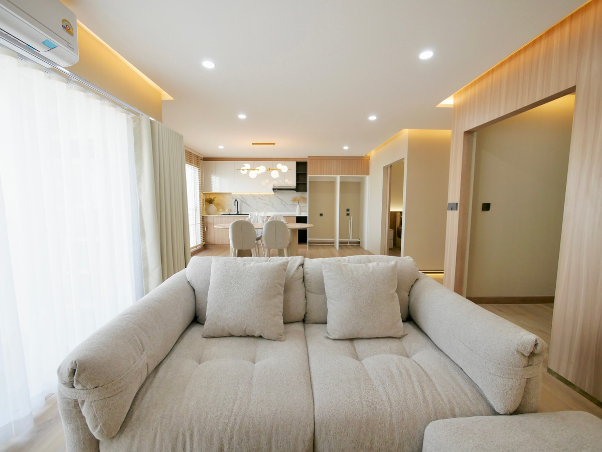 ขายคอนโดอ่อนนุช อุดมสุข : ขายคอนโด Winning Tower สุขุมวิท 71(ปรีดีพนมยงค์) ขนาด 83 ตร.ม. 2 ห้องนอน 2 ห้องน้ำ รีโนเวทใหม่ ใกล้ BTS เอกมัย,BTS พระโขนง